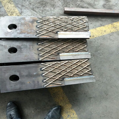 Impact Resistence 150J/Cm2 High Chromium Cane Knife Edges For Mining